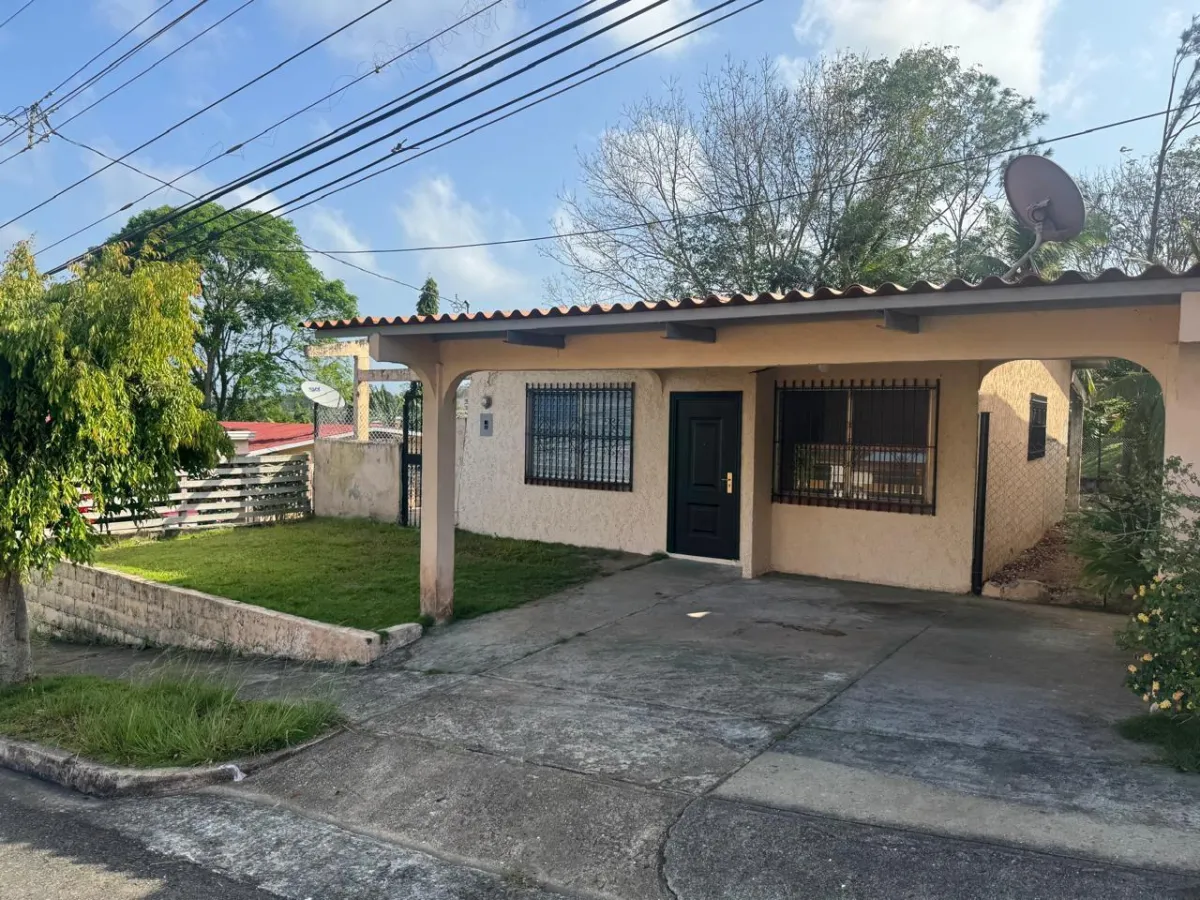FOR SALE: RESIDENTIAL HOUSE IN LAS LOMAS CHORRERA