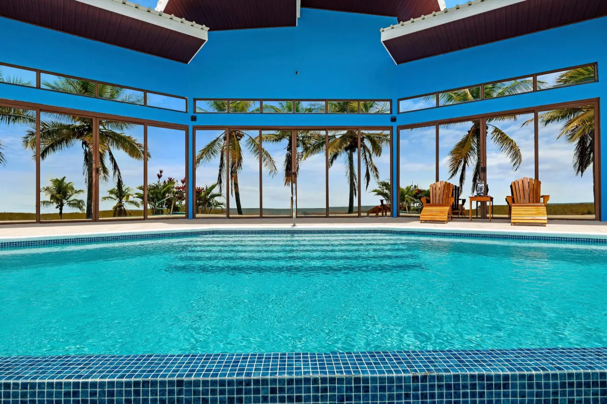 Unique Beachfront Home in Playa La Barqueta