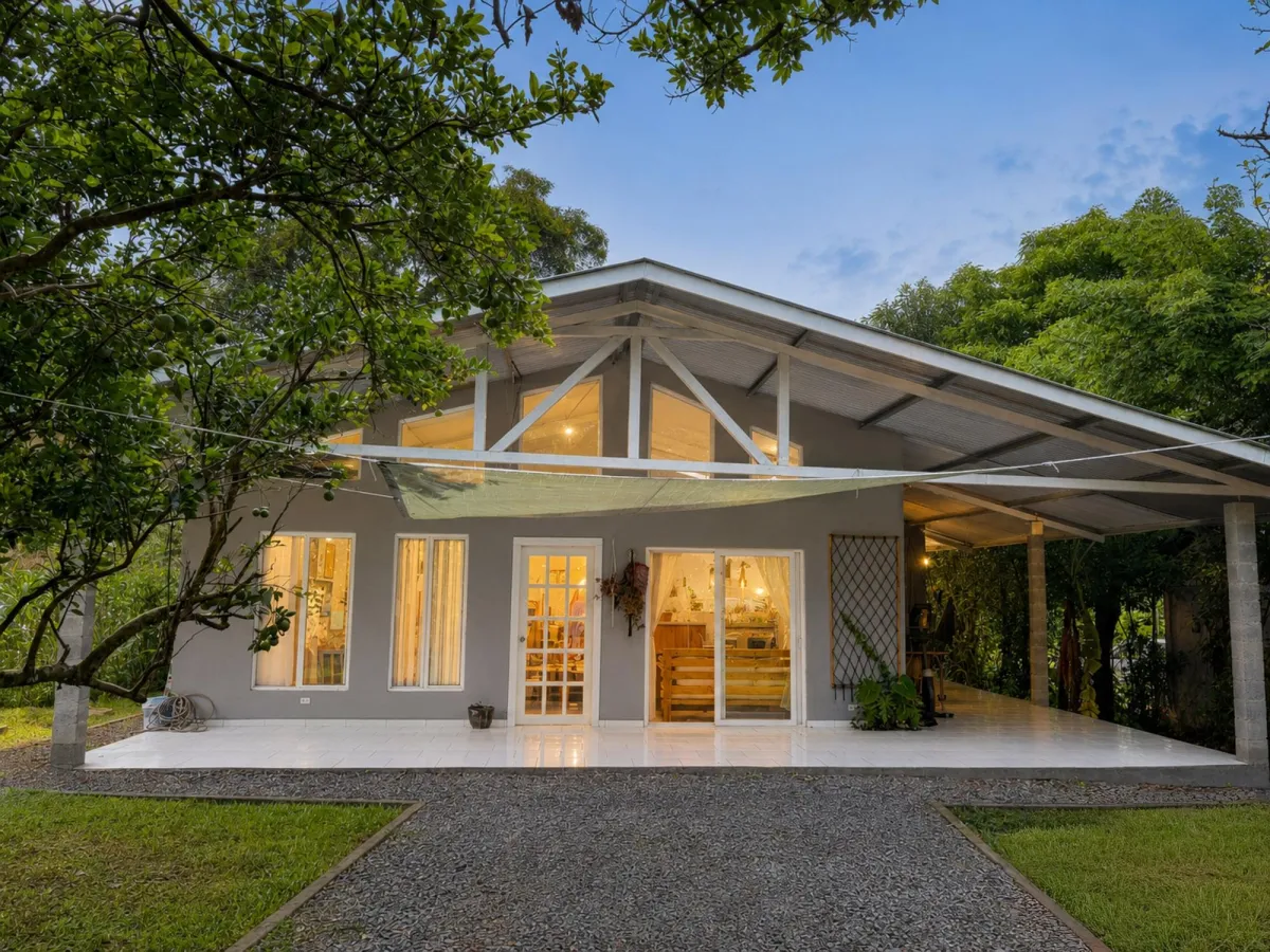 Turnkey Boho-Style Home in Dos Rios, Dolega