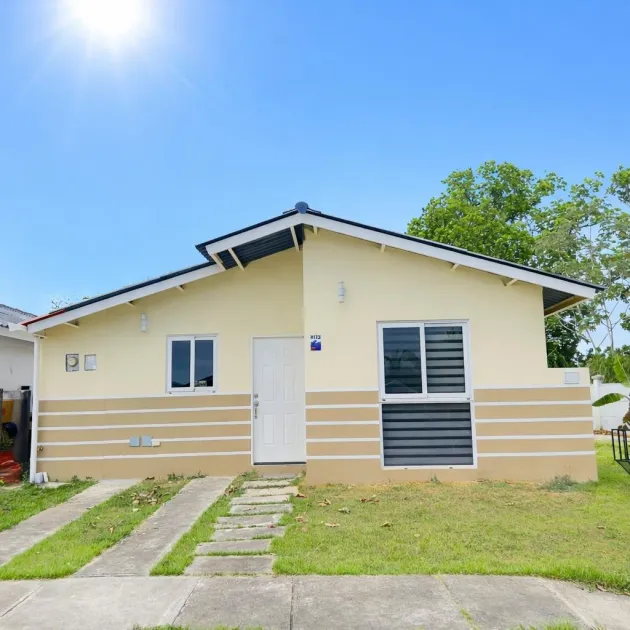 HOUSE FOR SALE IN PLAYA DORADA, ARRAIJÁN