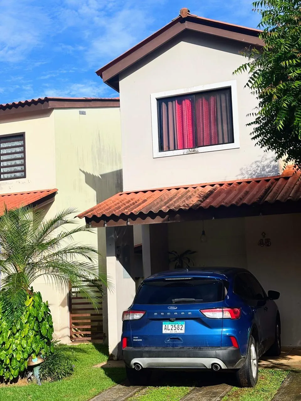 Hermosa Casa en Renta en Residencial Arboledas. Si busca un lugar tranquilo