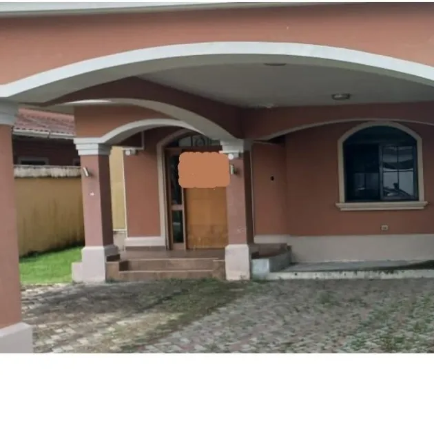 Casa reposeida en Ph el Doral