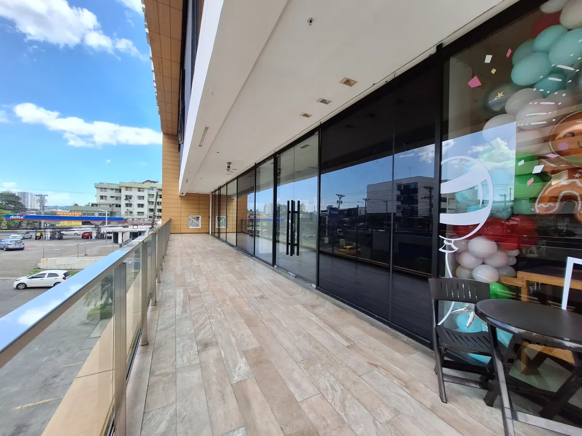Commercial Spaces/Offices for Rent in PH Liberty Plaza, 12 de Octubre