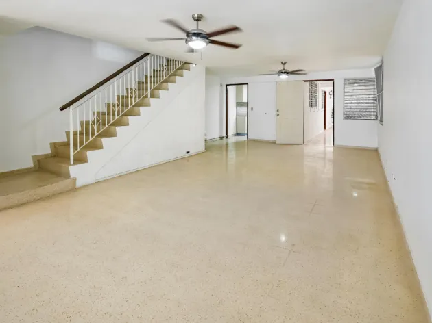 VENTA DE CASA TIPO DUPLEX DE 2 NIVELES EL DORADO