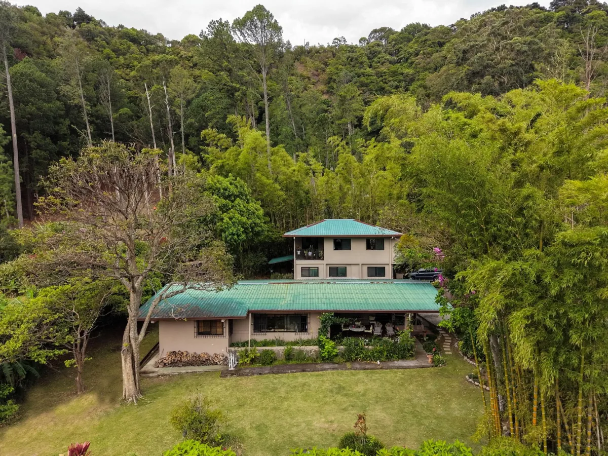 Home Near Central Boquete Panama