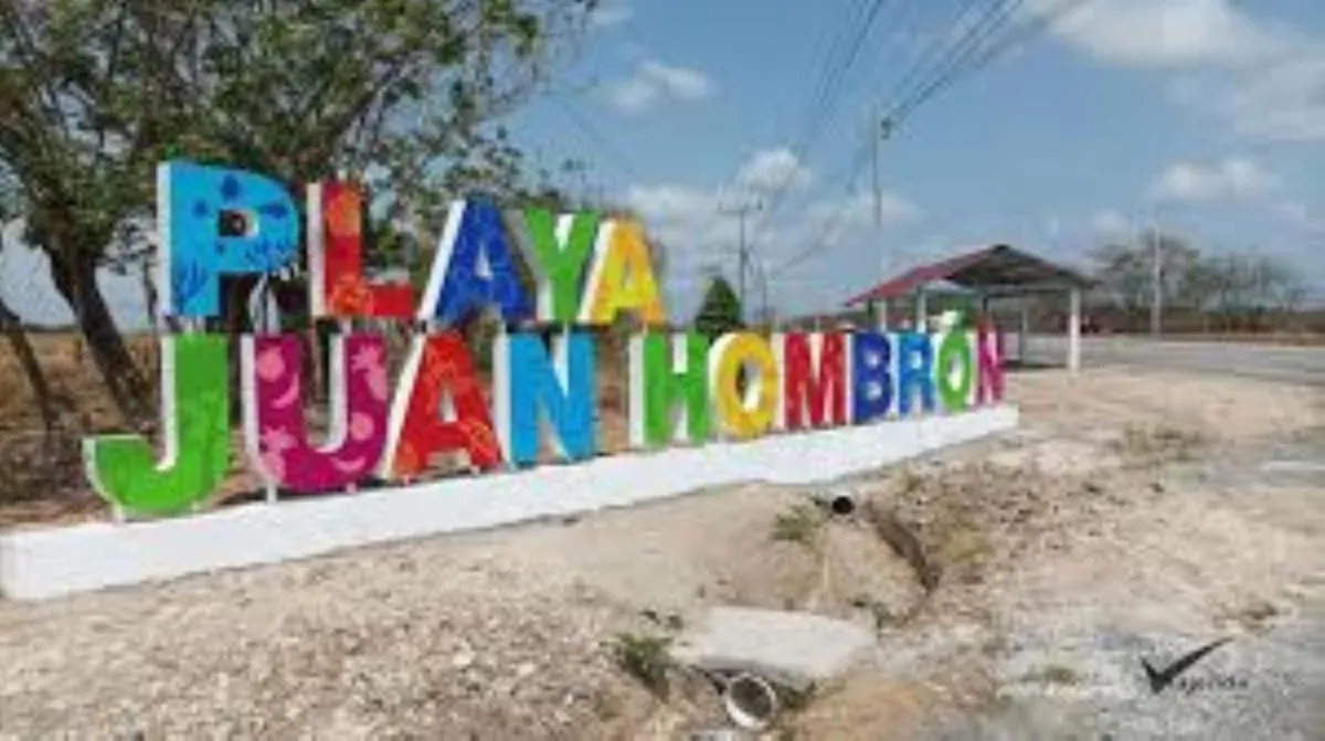 TERRENO FRENTE AL MAR EN VENTA EN JUAN HOMBRÓN COCLE, PANAMÁ