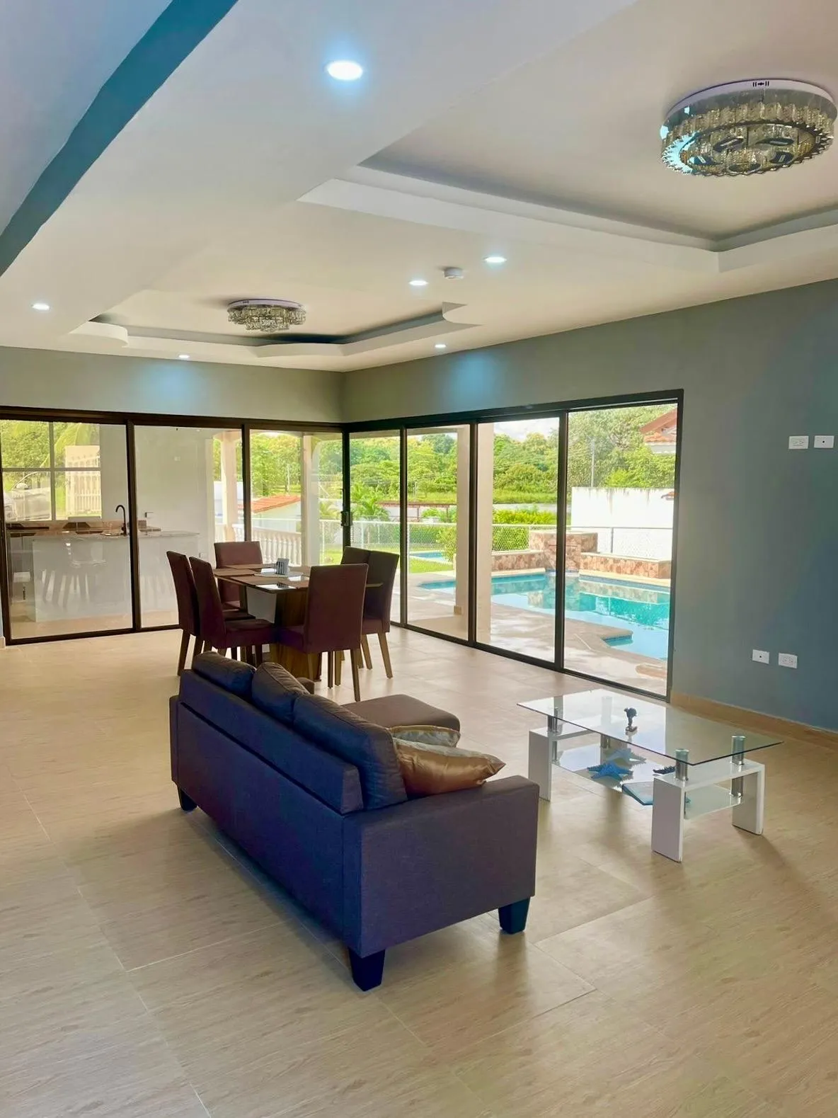 Vendo acogedora casa en Coronado