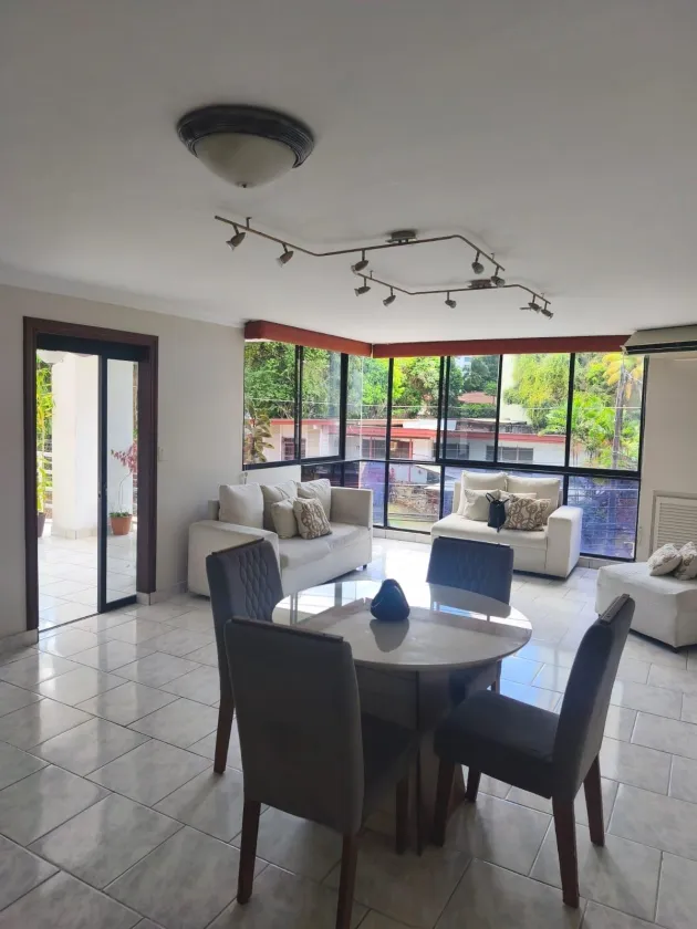 Venta de Apartamento en el PH Aranjuez El Cangrejo