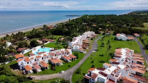 VILLA DE PLAYA 4 RECAMARAS