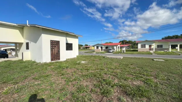 Banco vende casa Residencial Los Ángeles Etapa II – San Pablo Nuevo, David