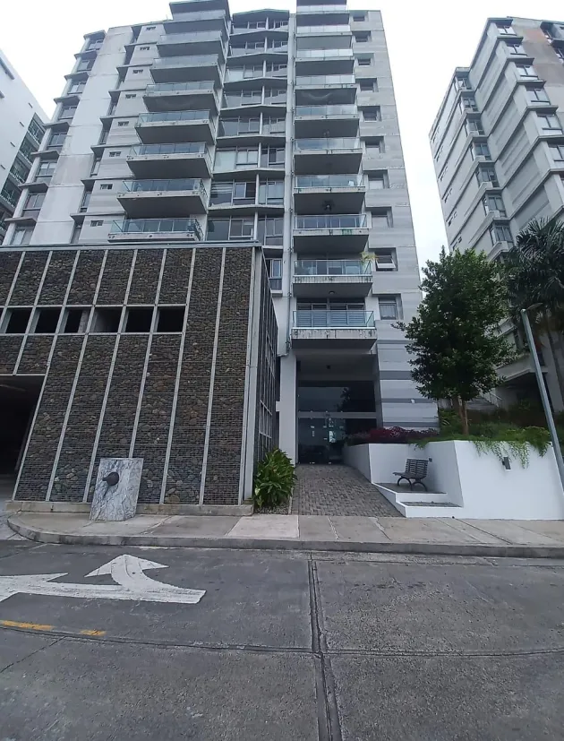 Se Vende apartamento en Ph 4 Horizontes reposeído