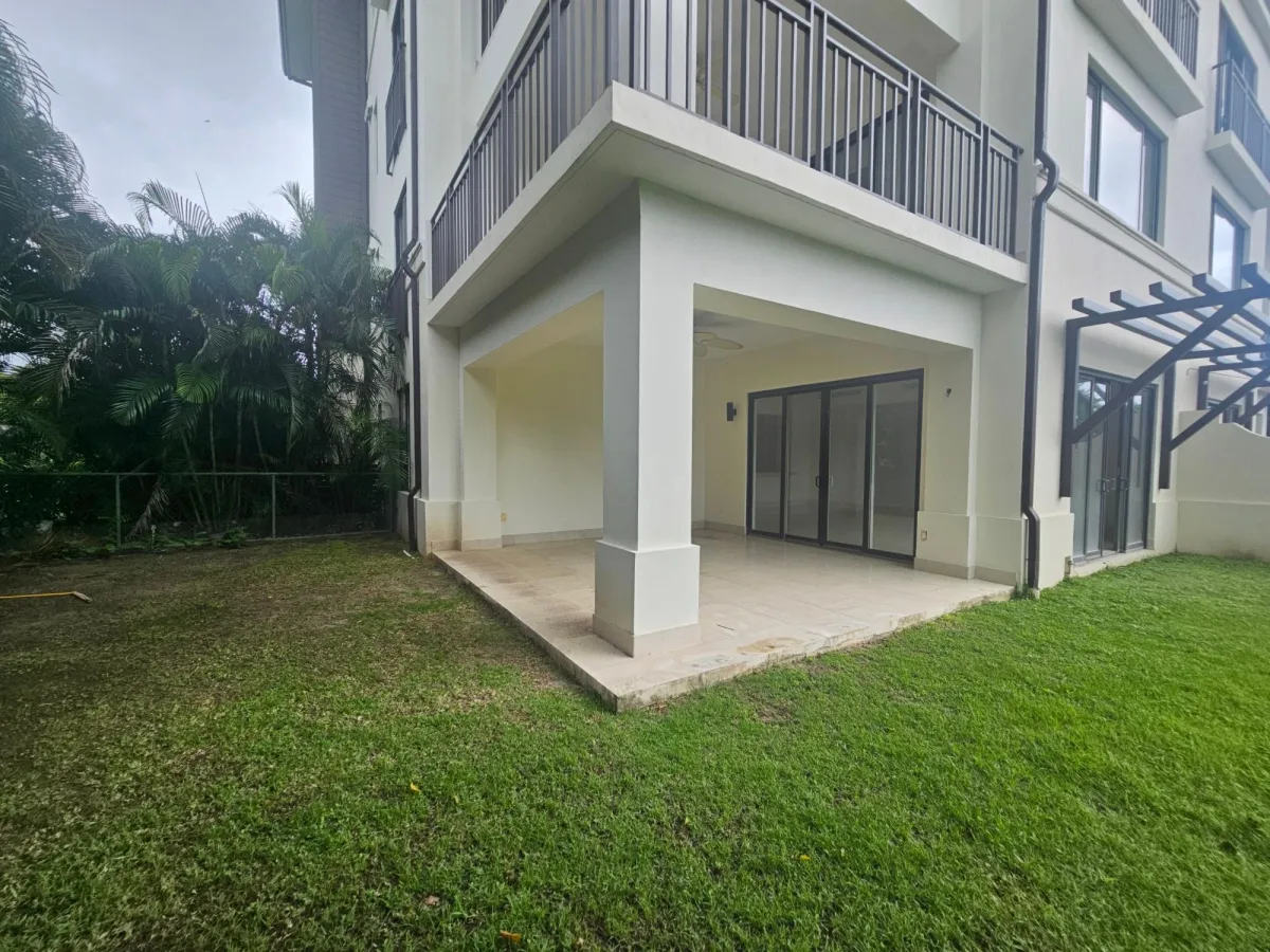Beach Apartment for Sale in Buenaventura