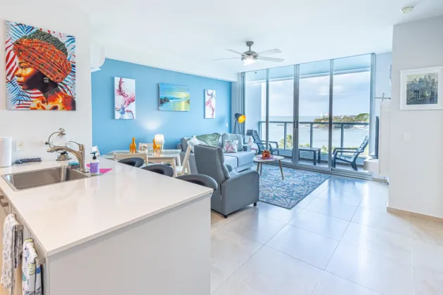 Oceanview Condo for Sale in Royal Palm, Gorgona