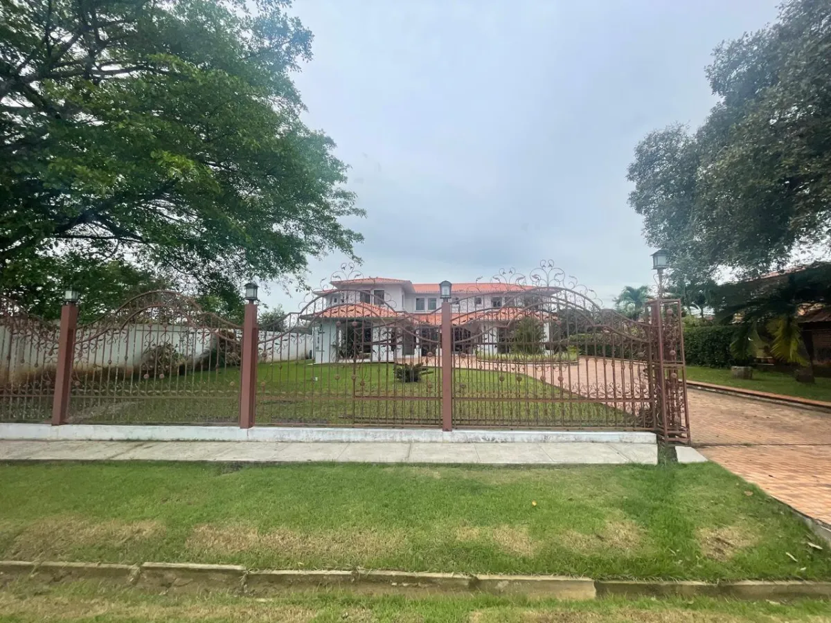 Elegant Two-Story House for Sale or Rent