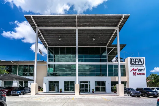 Office Building for Sale in Albrook