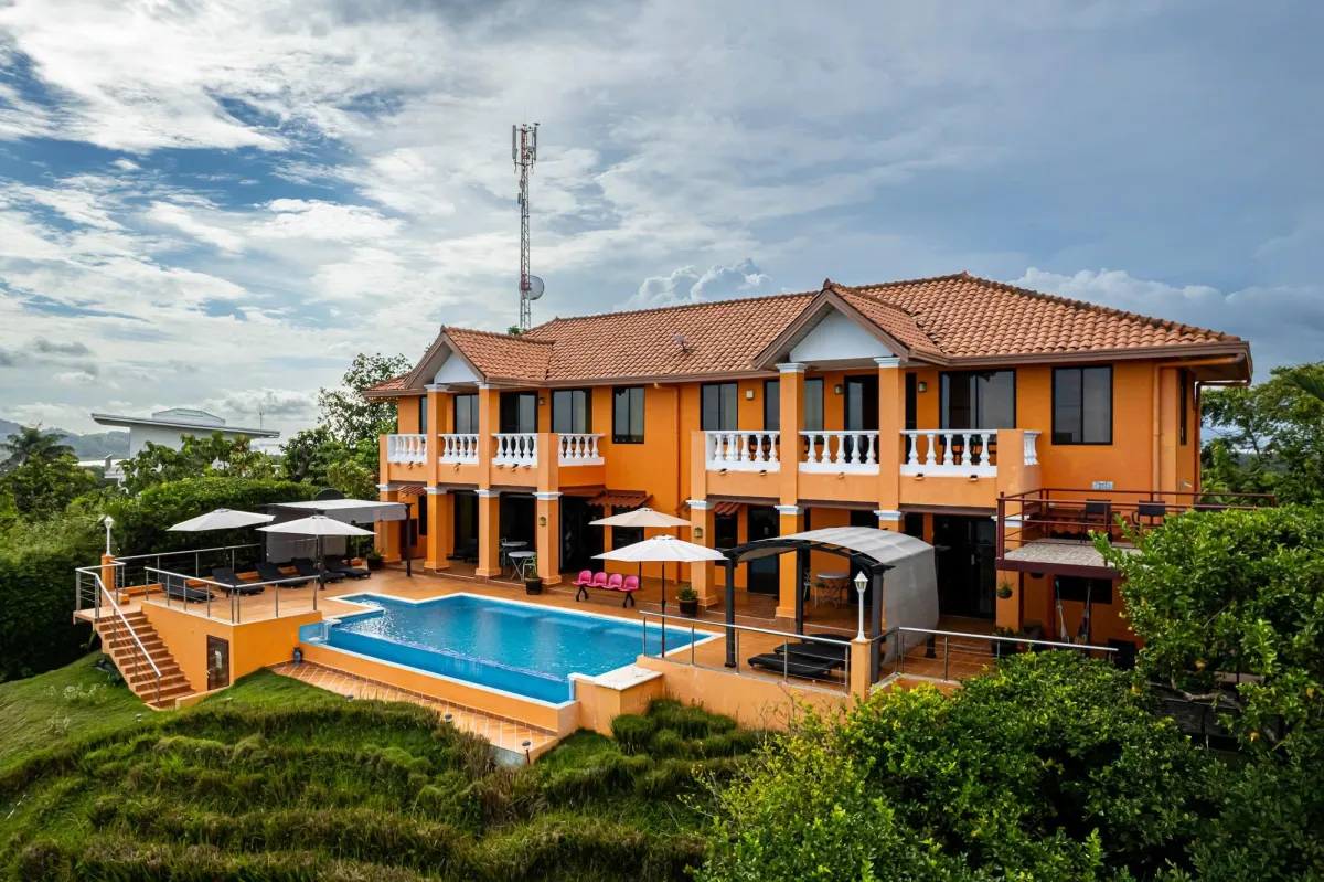 Eco Lodge de Alta calificación con Abundante Vida silvestre