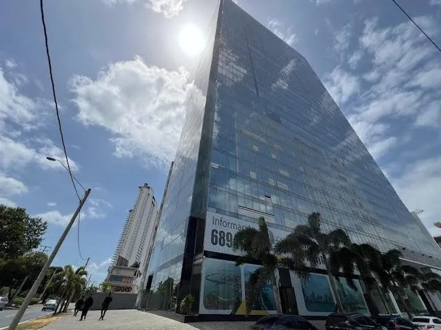 Oficina para venta en Balboa Office Center con la Mejor Vista