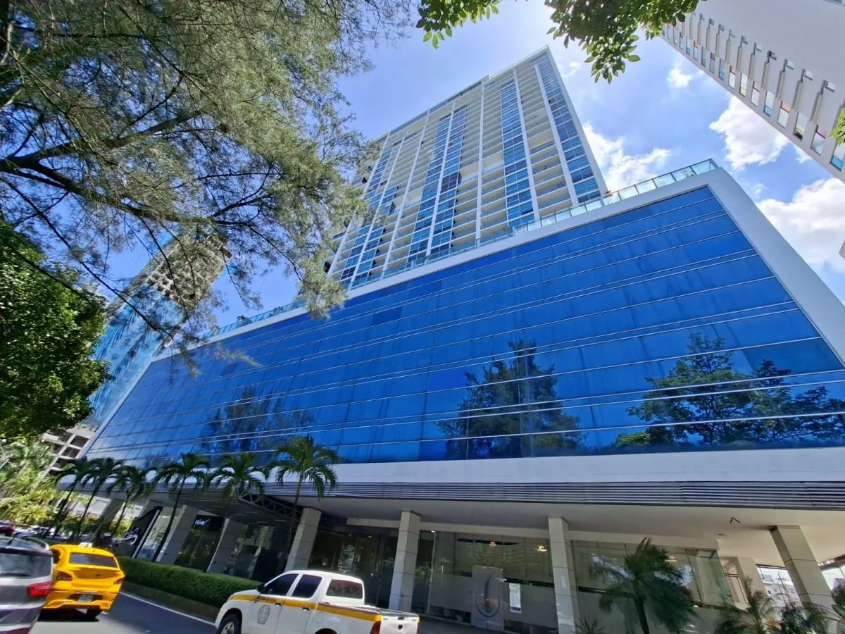 The Best View For Rent - Balboa Ave - PH H2O - 1 B