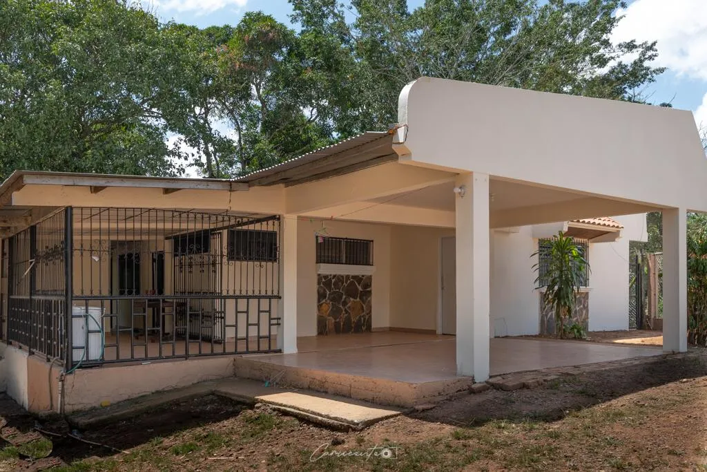 Se Vende Casa con amplio terreno en Arraiján, Panamá Oeste