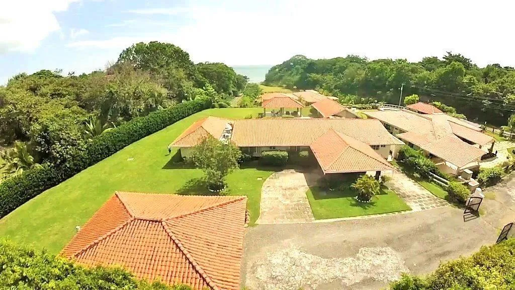 Costa Esmeralda - Spacious with Ocean View