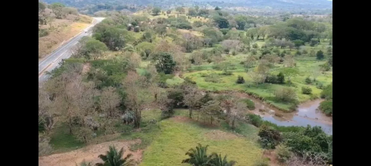 Lote en venta en Guabala con rio, estero