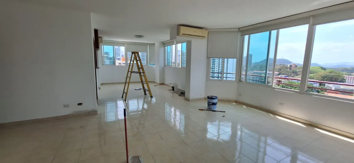 Apartment Rental in PH Renaissance, Vía Argentina