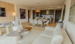 Impresionante Residencia Completamente Amueblada en Pearl Island