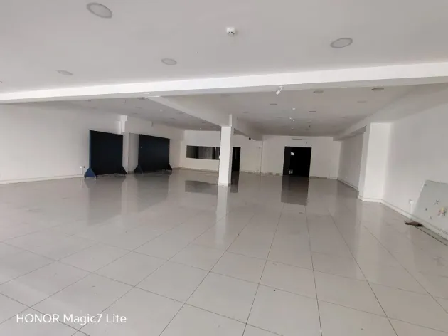 Alquiler de oficina comercial en Edificio Domino, Vía España. EAR