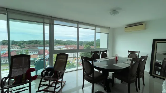 Albrook, Venta de Apartamento en Pine Hills con excelentes vistas