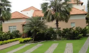 Villa 5 habitaciones, Piscina y Gazebo en Costa Blanca Villas