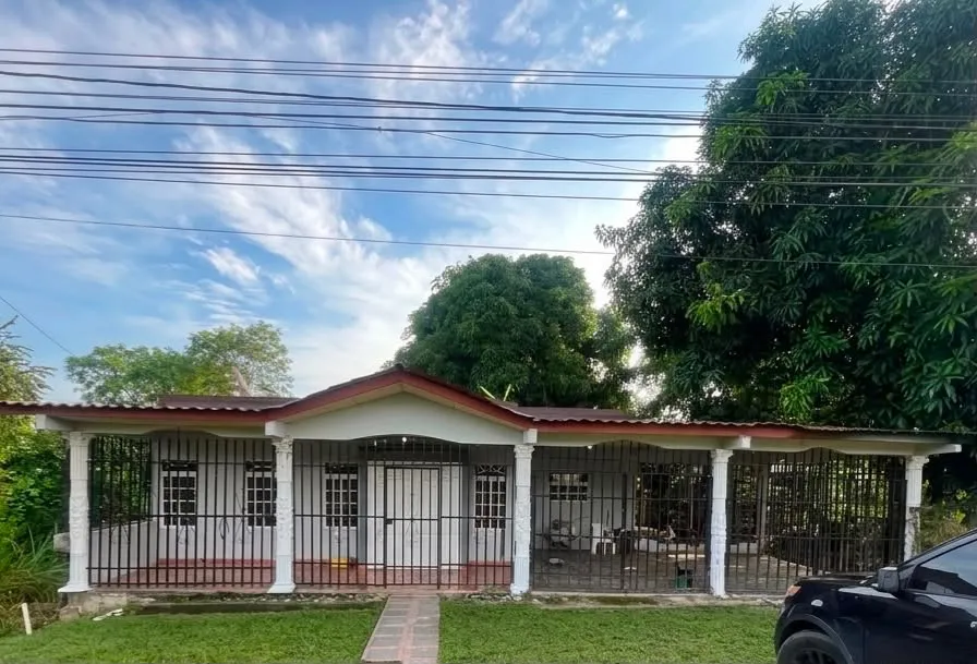 Venta de casa en Las Tablas, Los Santos. YP