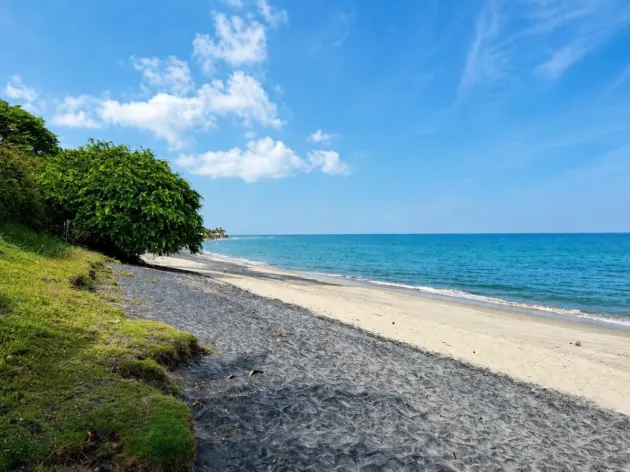 Apartamento frente al mar en El Palmar Residences