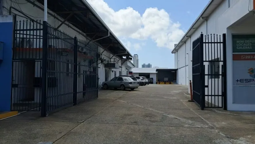 Warehouse Rental at Plaza Más Espacio | Betania, E.L.