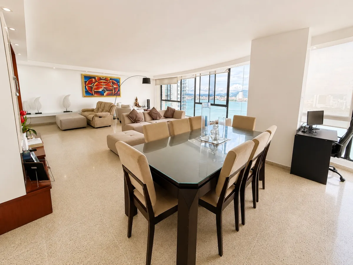 Apartment for sale in Punta Paitilla