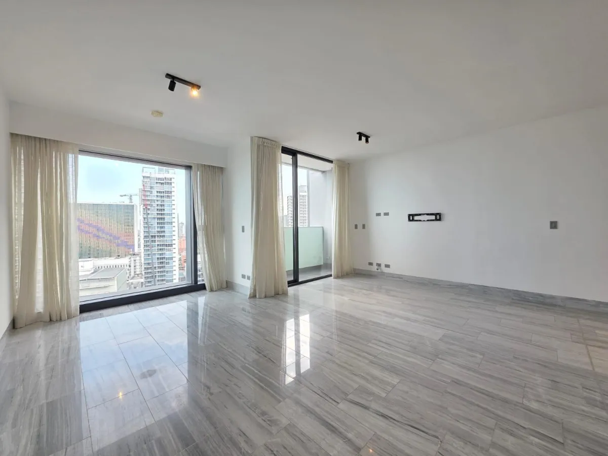 VENTA DE APARTAMENTO DE LUJO EN BELLA VISTA