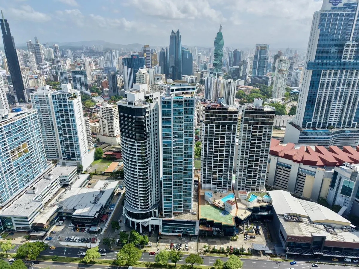 Grand Bay |High-Floor Apartment with Stunning Ocea