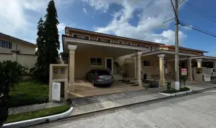 House for sale in PH Villa Tivoli, Villas del Golf