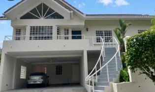 Venta de espaciosa casa en conjunto cerrado en La Montañeza, Brisas del Gol