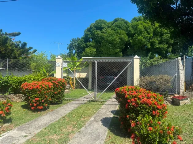 VENDO CASA EN SAN CARLOS — VIVE CAMINANDO SAN CARLOS