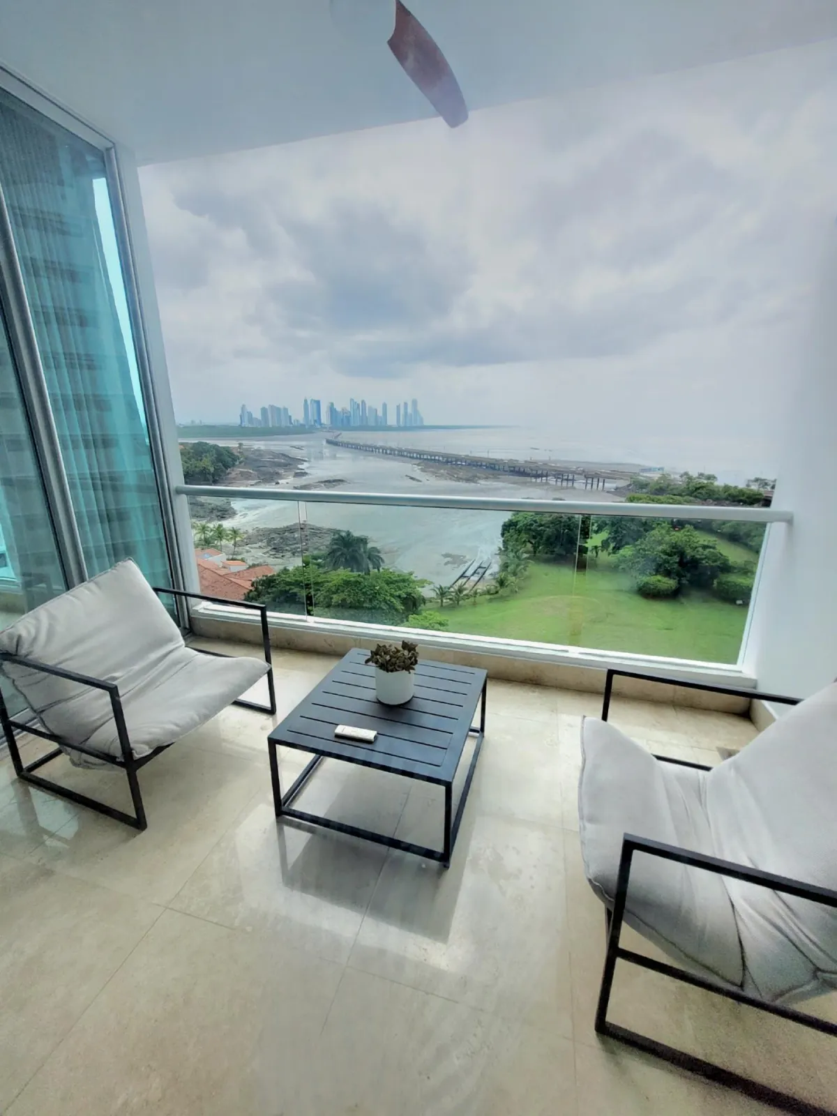 Ocean Sky in Coco del Mar for Rent