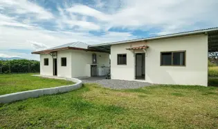 Alto Boquete Home with Studio & Fenced Yard