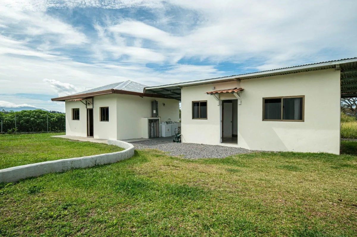 Alto Boquete Home with Studio & Fenced Yard