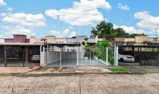 3-level duplex Altos de Miraflores Betania