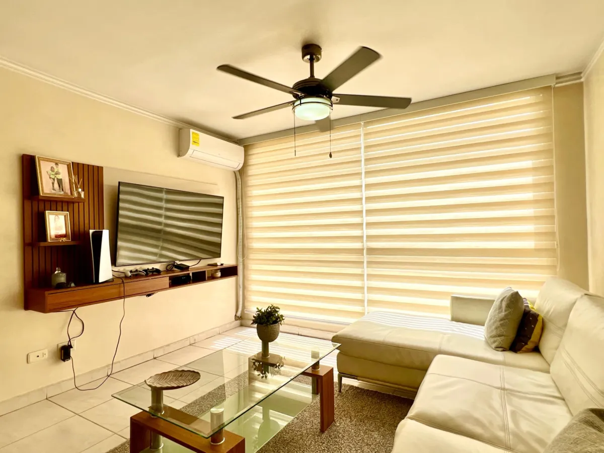 Apartment for sale in Condado del Rey PH Mc Gregor