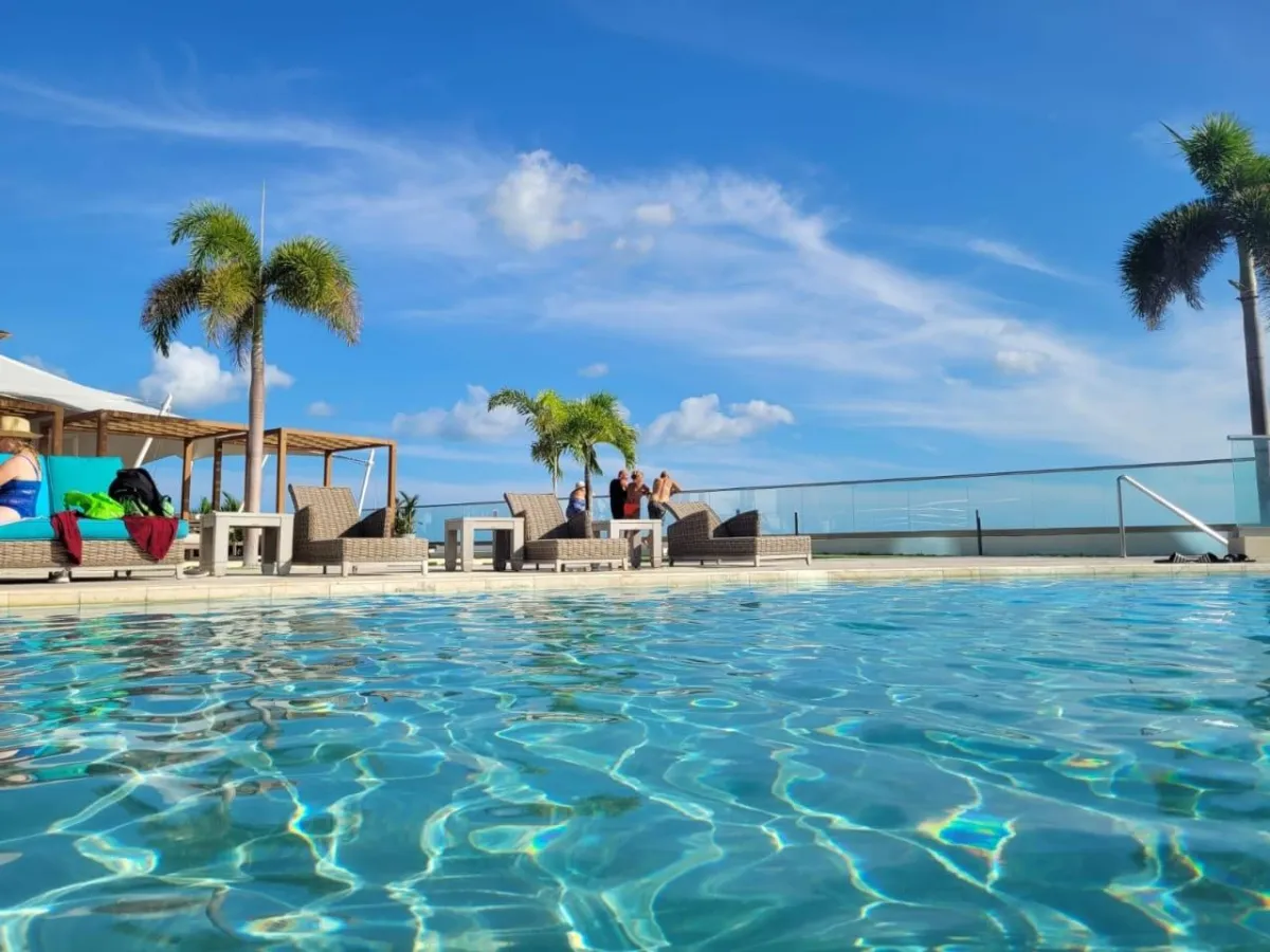Excepcional propiedad frente al mar de 3 habitaciones en PH Ocean Waves