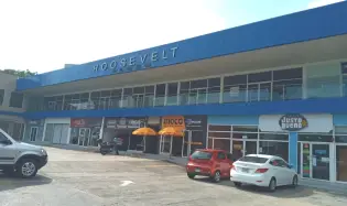 Commercial Space Rental at Plaza Roosevelt. LM