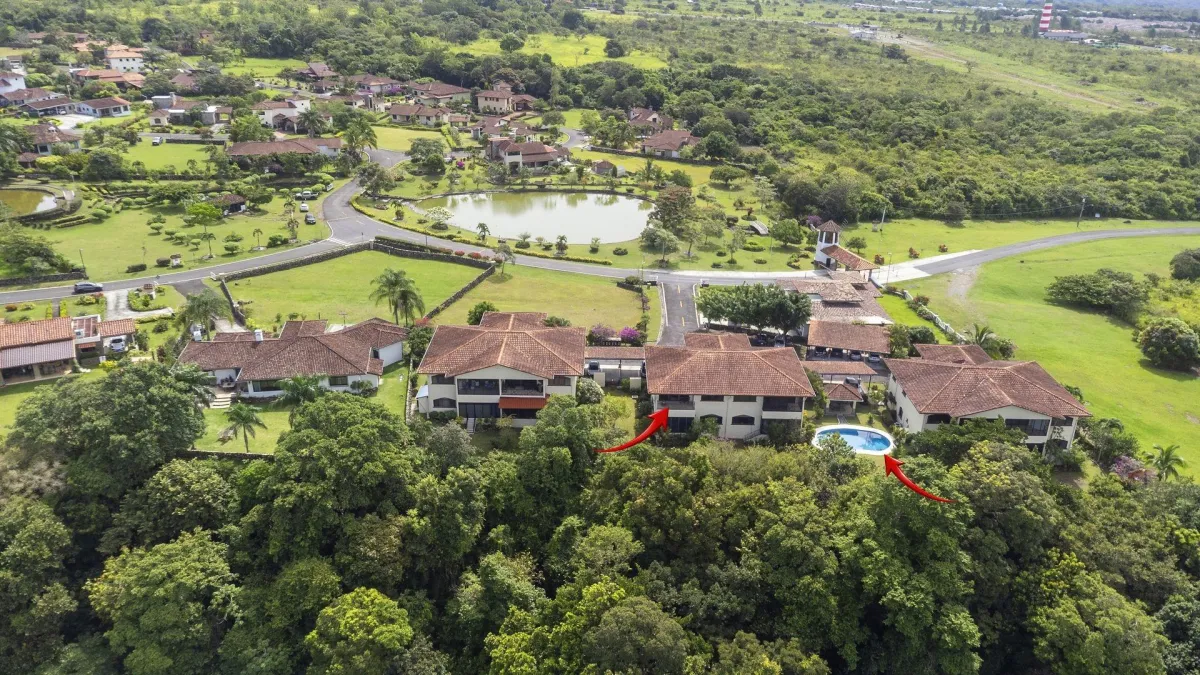 Condominio de 2 Rec. en Los Molinos Boquete