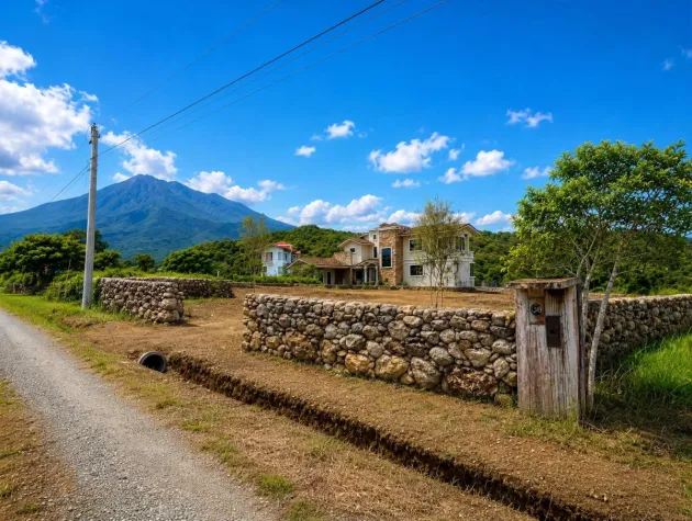 Canyon Lot with Volcan Baru in Boquete