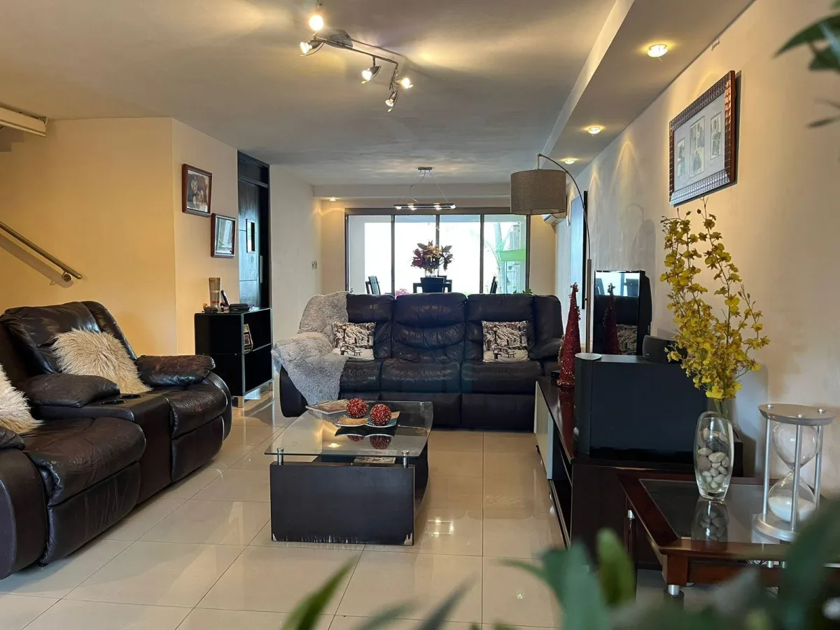Venta de Casa en Altos de Panamá