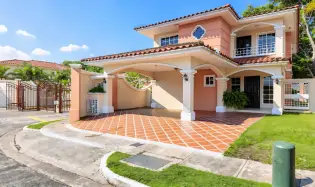 SINGLE FAMILY HOME FOR RENT IN COSTA SUR
